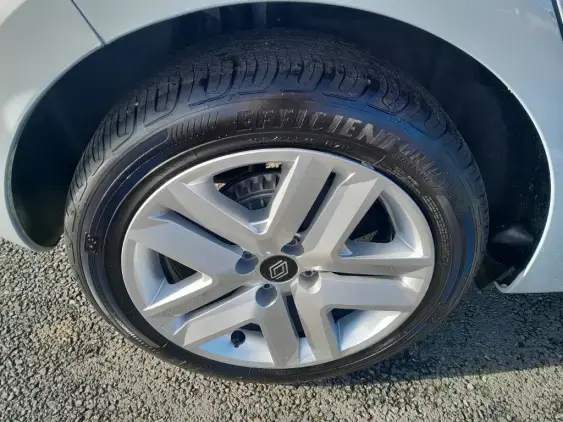 RENAULT CLIO V - voiture d'occasion - Photo 22