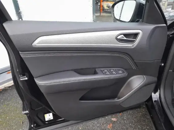 RENAULT ARKANA - voiture d'occasion - Photo 17