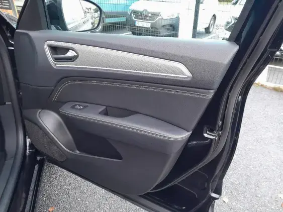 RENAULT ARKANA - voiture d'occasion - Photo 18