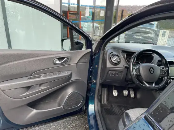 RENAULT CAPTUR - voiture d'occasion - Photo 19