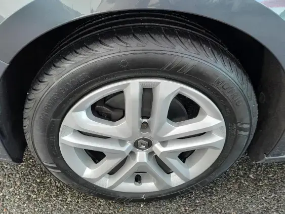 RENAULT MEGANE IV - voiture d'occasion - Photo 20