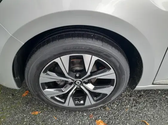 RENAULT CLIO V - voiture d'occasion - Photo 20