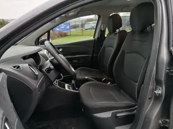 RENAULT CAPTUR - voiture d'occasion - Photo 17