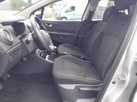 RENAULT CAPTUR - voiture d'occasion - Photo 16