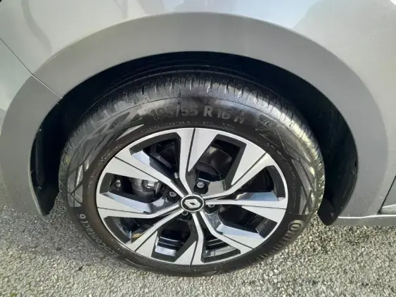 RENAULT CLIO V - voiture d'occasion - Photo 20