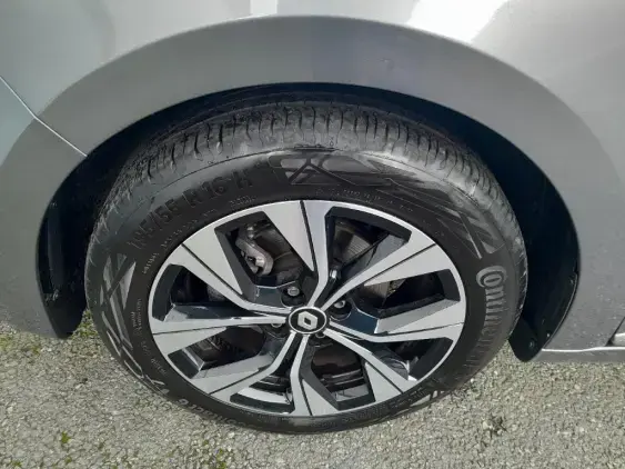 RENAULT CLIO V - voiture d'occasion - Photo 20