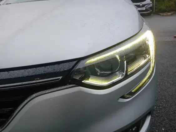 RENAULT MEGANE IV - voiture d'occasion - Photo 20