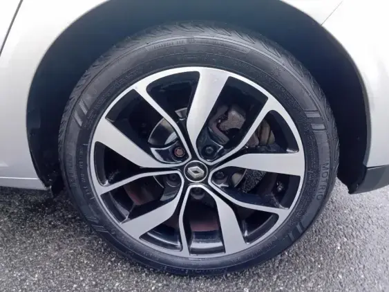 RENAULT MEGANE IV - voiture d'occasion - Photo 22