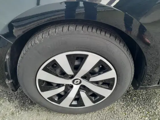 RENAULT CLIO V - voiture d'occasion - Photo 20