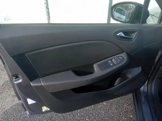 RENAULT CLIO V - voiture d'occasion - Photo 17