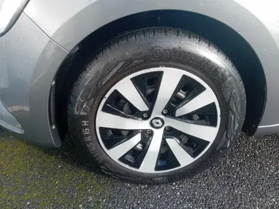 RENAULT CLIO V - voiture d'occasion - Photo 20