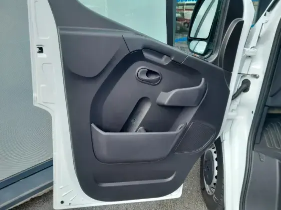 RENAULT MASTER III - voiture d'occasion - Photo 17