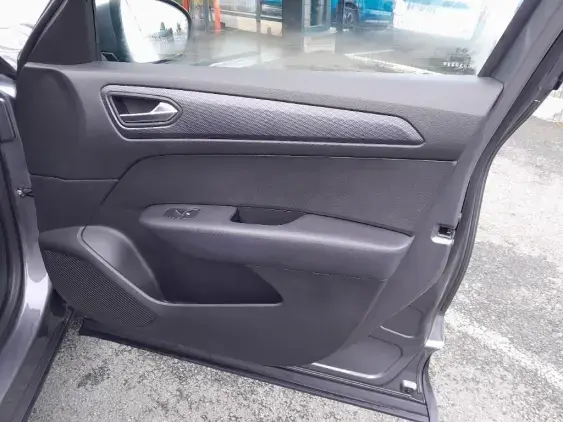 RENAULT ARKANA - voiture d'occasion - Photo 18