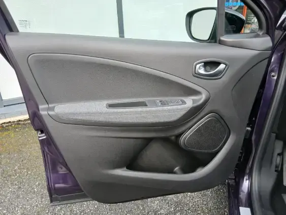 RENAULT ZOE - voiture d'occasion - Photo 17