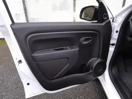 RENAULT TWINGO ELECTRIQUE III - voiture d'occasion - Photo 17