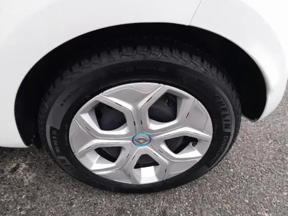 RENAULT TWINGO ELECTRIQUE III - voiture d'occasion - Photo 21