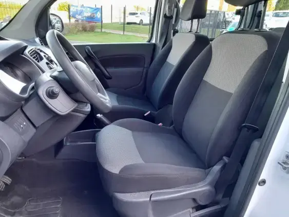 RENAULT KANGOO II - voiture d'occasion - Photo 16