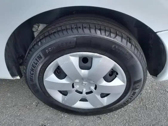 RENAULT KANGOO II - voiture d'occasion - Photo 21