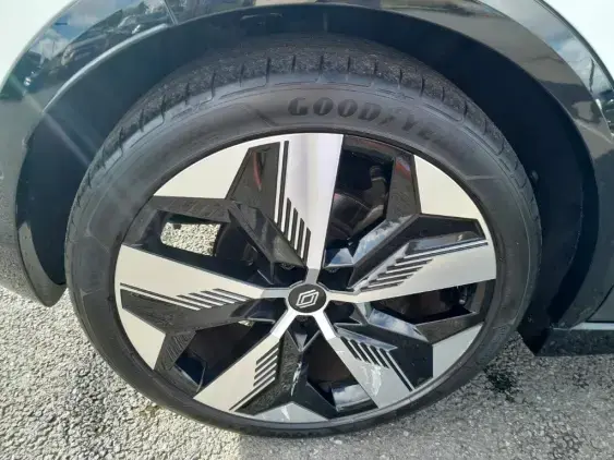 RENAULT MEGANE V - voiture d'occasion - Photo 22