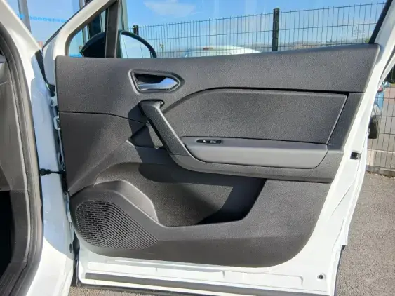 RENAULT CAPTUR II - voiture d'occasion - Photo 20