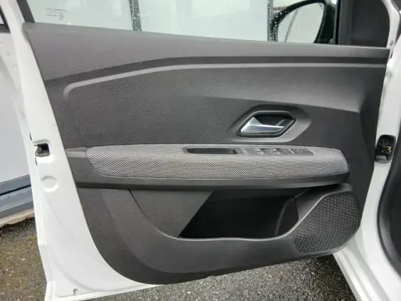 DACIA SANDERO III - voiture d'occasion - Photo 18