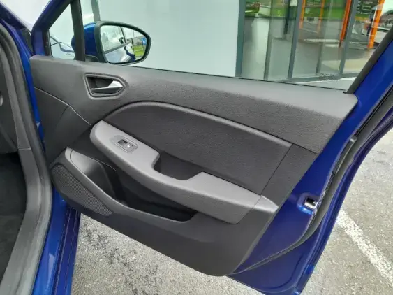 RENAULT CLIO V - voiture d'occasion - Photo 18