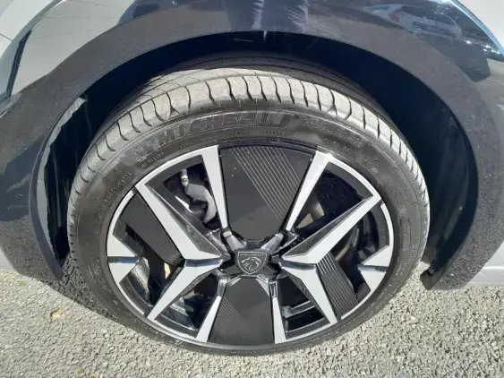 PEUGEOT 208 ELECTRIQUE II - voiture d'occasion - Photo 20