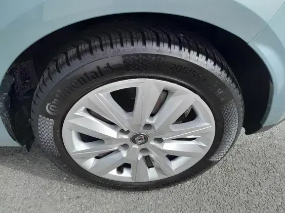 RENAULT MEGANE IV - voiture d'occasion - Photo 21