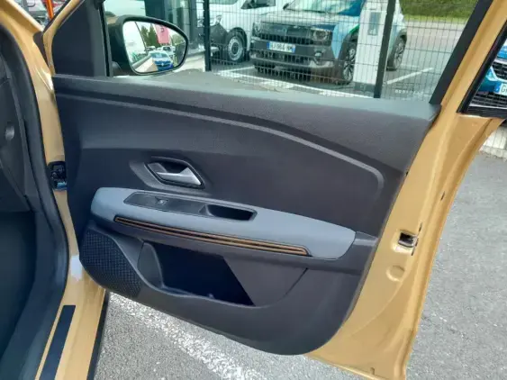 DACIA SANDERO III - voiture d'occasion - Photo 18