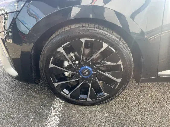 RENAULT CLIO V - voiture d'occasion - Photo 23