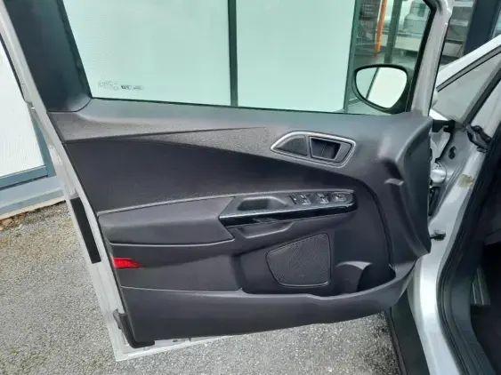 FORD B-MAX - voiture d'occasion - Photo 17