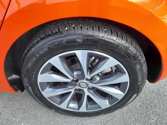 RENAULT CLIO V - voiture d'occasion - Photo 21