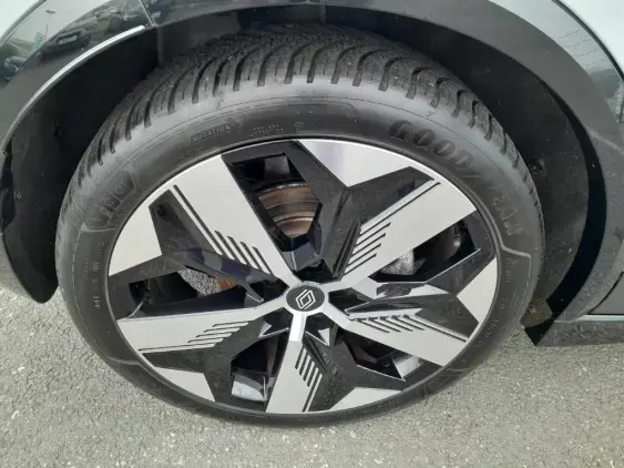 RENAULT MEGANE V - voiture d'occasion - Photo 22