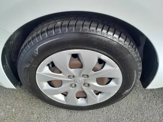 HYUNDAI i20 II - voiture d'occasion - Photo 20