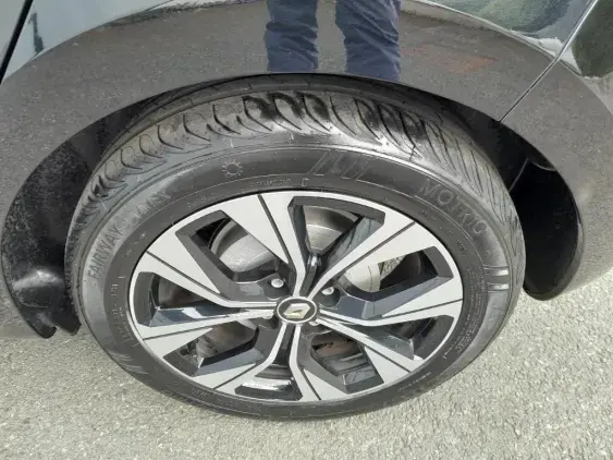 RENAULT CLIO V - voiture d'occasion - Photo 21