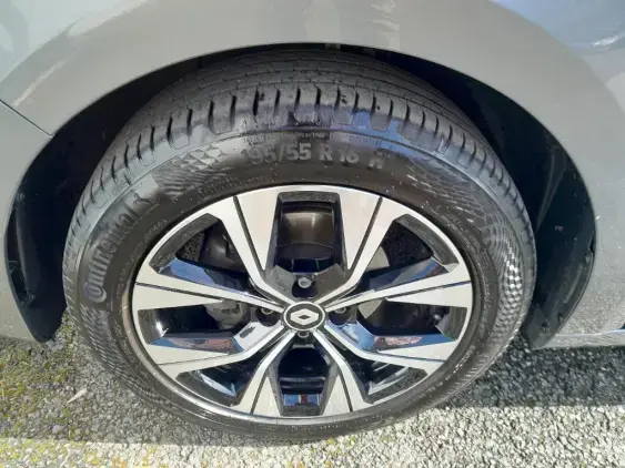 RENAULT CLIO V - voiture d'occasion - Photo 20