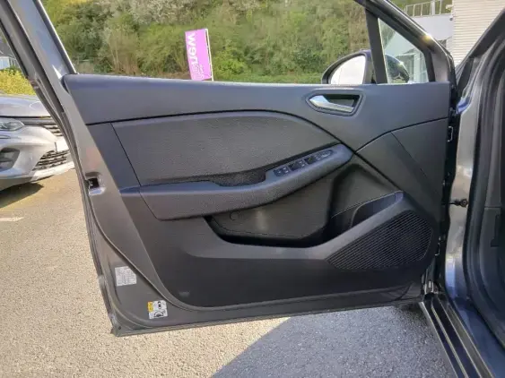 RENAULT CLIO V - voiture d'occasion - Photo 18