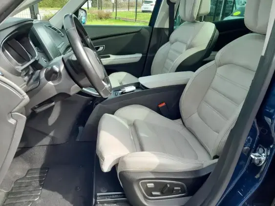 RENAULT SCENIC IV - voiture d'occasion - Photo 16