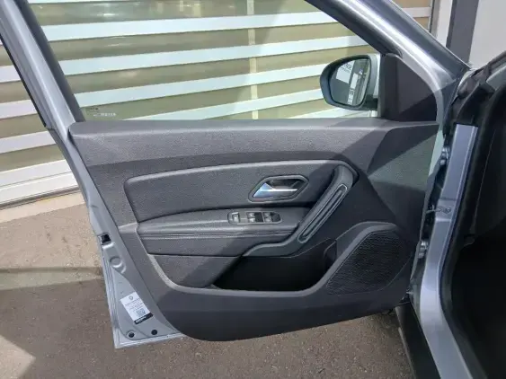 DACIA DUSTER II - voiture d'occasion - Photo 19