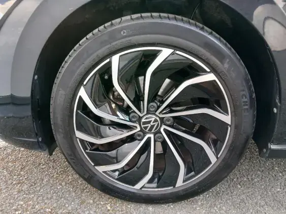 VOLKSWAGEN GOLF VIII - voiture d'occasion - Photo 21