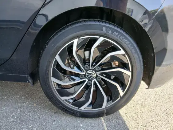 VOLKSWAGEN GOLF VIII - voiture d'occasion - Photo 22