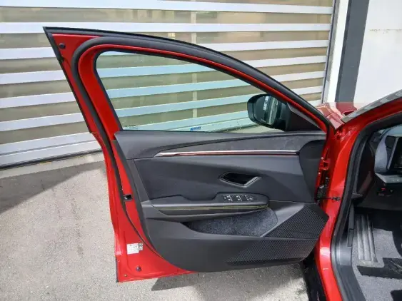 RENAULT MEGANE V - voiture d'occasion - Photo 18