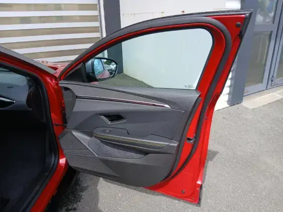 RENAULT MEGANE V - voiture d'occasion - Photo 19