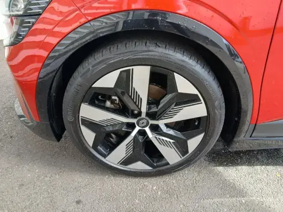 RENAULT MEGANE V - voiture d'occasion - Photo 22