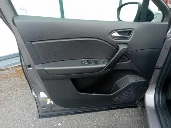 RENAULT CAPTUR II - voiture d'occasion - Photo 18