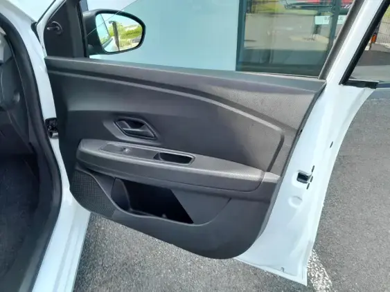 DACIA SANDERO III - voiture d'occasion - Photo 18