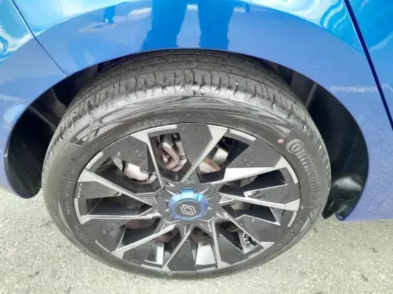 RENAULT CLIO V - voiture d'occasion - Photo 22