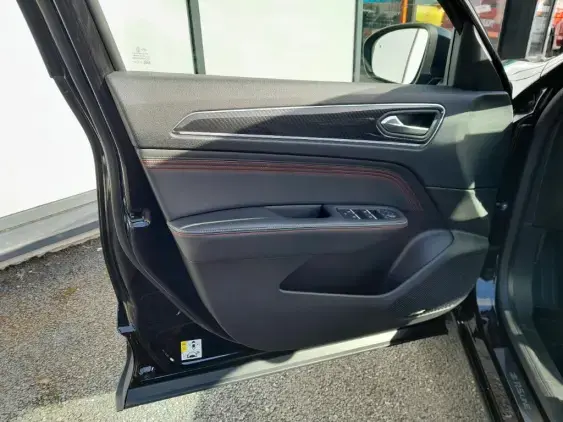 RENAULT ARKANA - voiture d'occasion - Photo 17