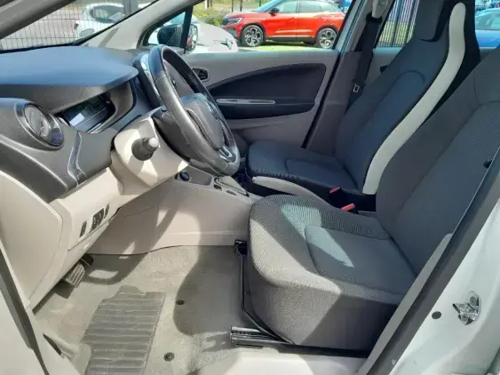 RENAULT ZOE - voiture d'occasion - Photo 16