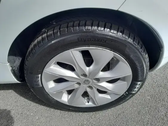 RENAULT ZOE - voiture d'occasion - Photo 21